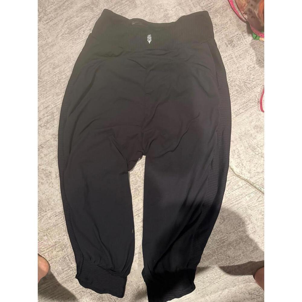 NWOT FP Movement Black Smock Jams Women's Joggers sz M - Picture 3 of 5